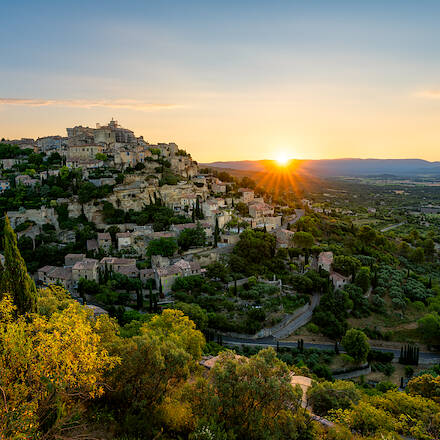 Golden Mornings - Gordes Provence